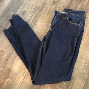 Mid Rise skinny jeans